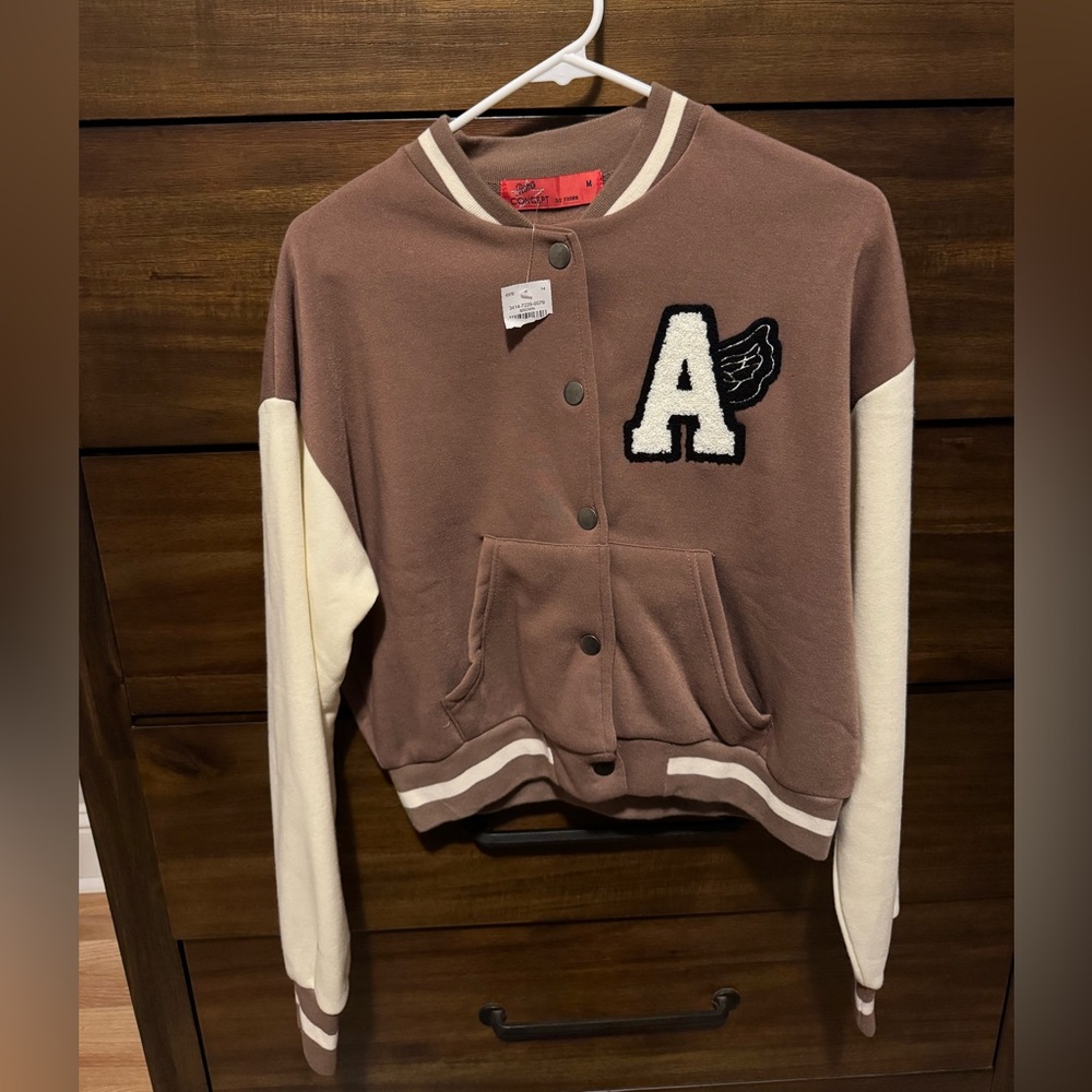 Roma Concept by Rosee - Button down “Angel” sweatshirt (medium)